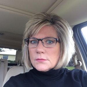 Meet your Posher, Karen